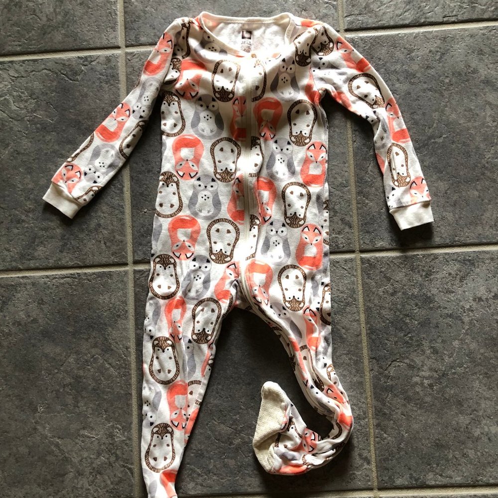 VGUC 18-24 Mos. Tea Collection Sleepers